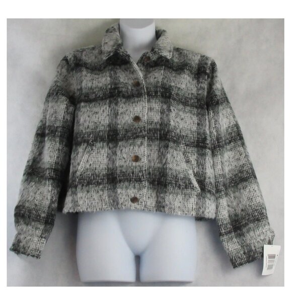 And Now This Women's Cropped Eyelash Shirt Jacket Shacket, Gray Multi Plaid, XL - Picture 1 of 6